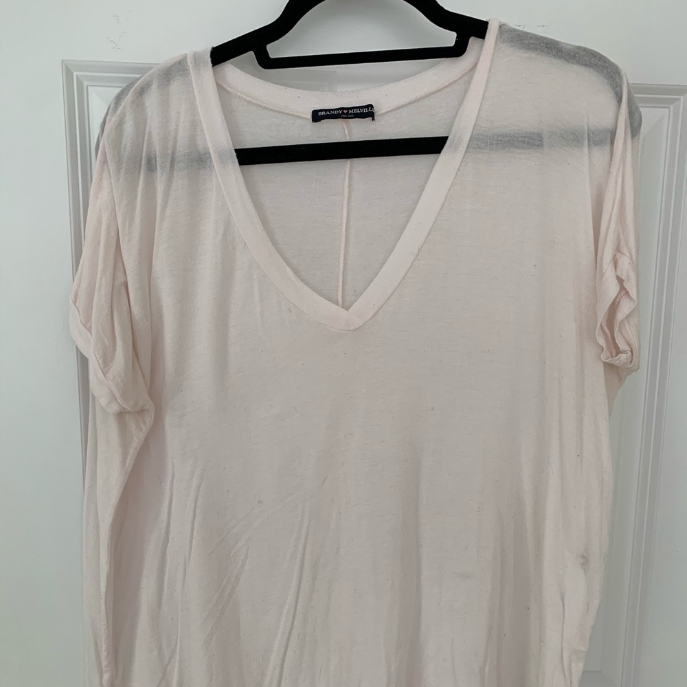 BRANDY MELVILLE!! Tshirt